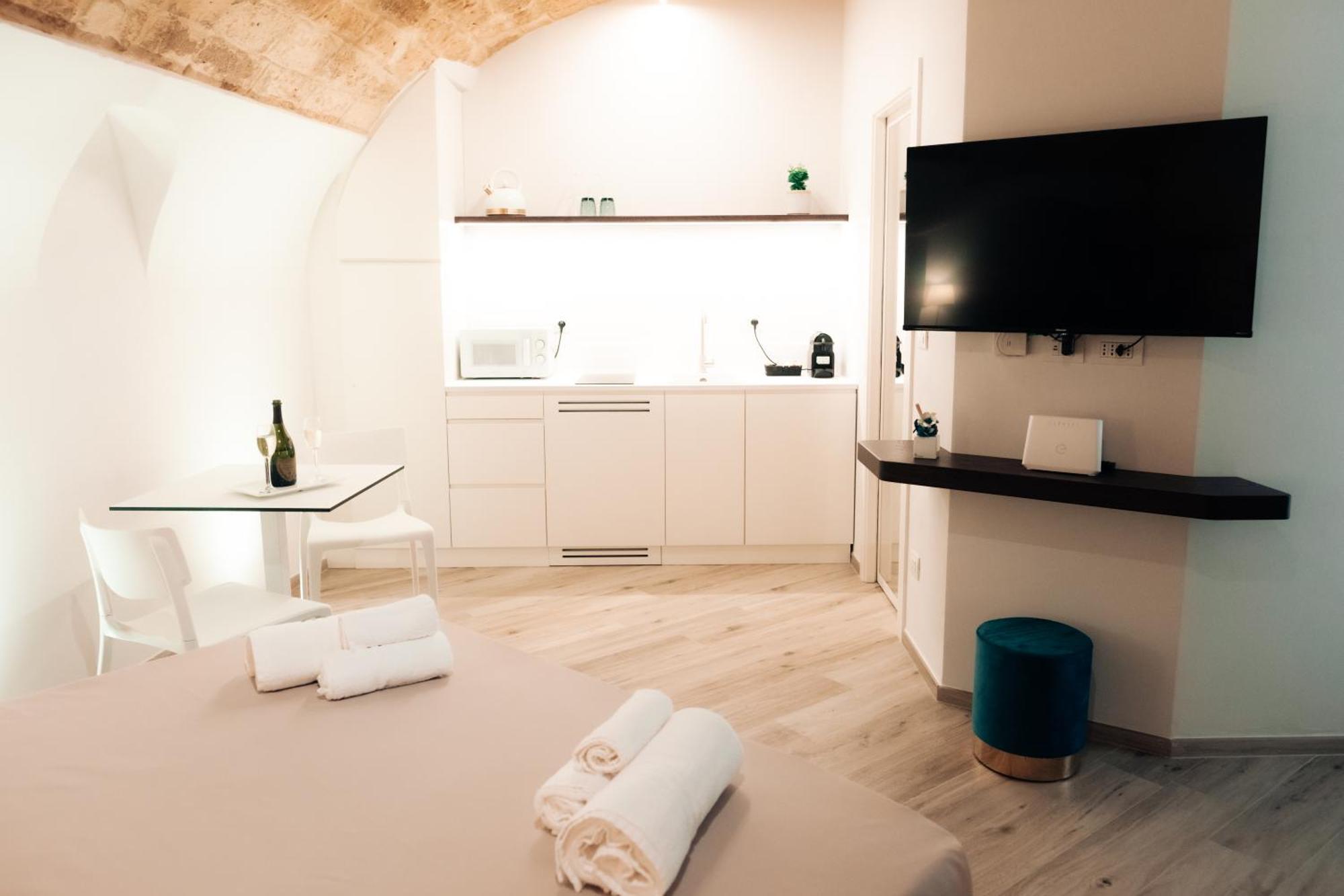 Timeless Apulian Luxury Suite Μπάρι Εξωτερικό φωτογραφία