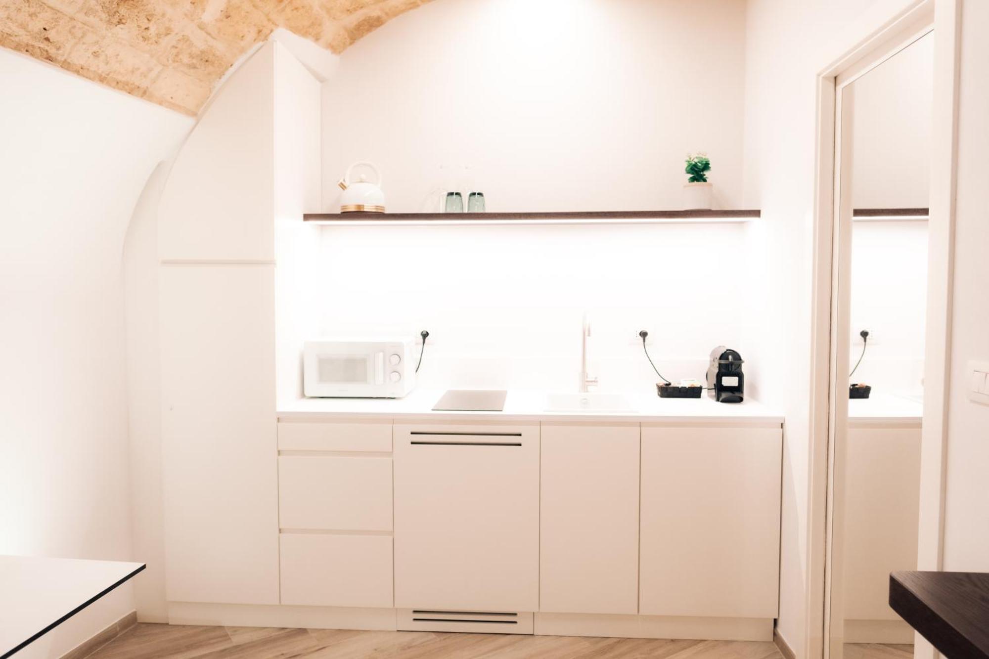 Timeless Apulian Luxury Suite Μπάρι Εξωτερικό φωτογραφία